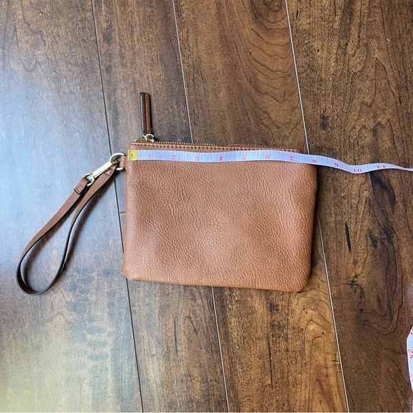 Steve Madden Brown with Gold Wristlet or Detachable Inner Bag for Larger Bag - Picture 10 of 12